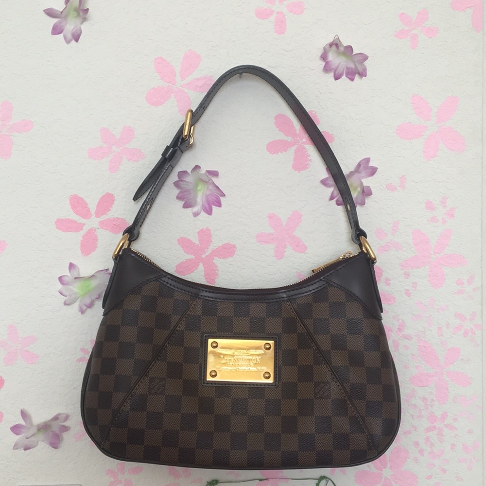 Authentic Louis Vuitton Purse